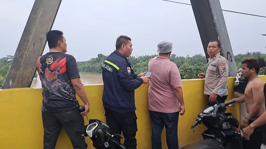 Pria Anak Satu di Tebingtinggi Hanyut Terseret Arus Sungai saat Mencari Ciput