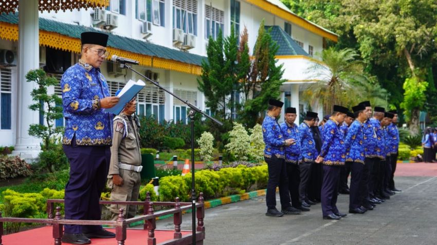 Pj. Bupati Langkat Ajak ASN Tingkatkan Kualitas Layanan Publik dalam Upacara Hari Kesadaran Nasional