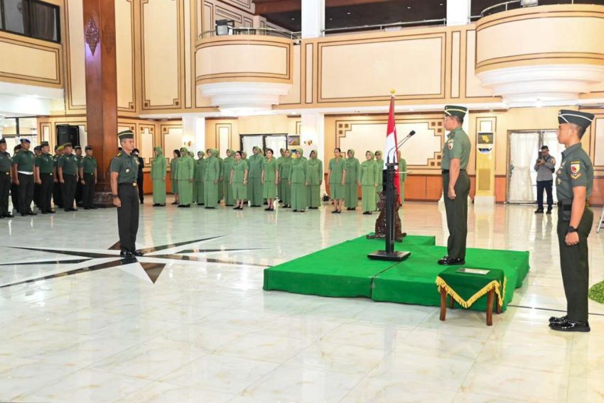 178 Perwira Kodam Brawijaya Sandang Pangkat Baru