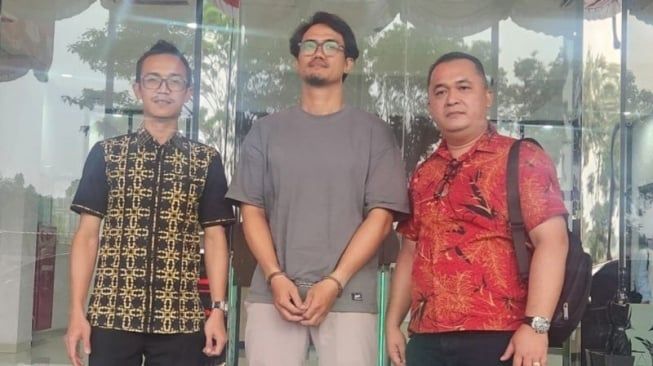 Mantan Pemain Timnas Irfan Raditya Dijemput Paksa, Jadi Tersangka Korupsi UIN Sumut