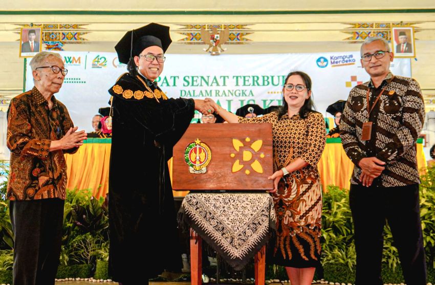 UWM Terima Gamelan Jawa Gagrag Ngayogyakarta Hadinigrat pada Dies Natalis ke-42