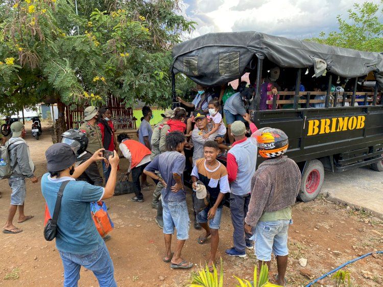 Pengungsi Erupsi Gunung Lewotobi Mencapai 11.445 Orang, Sejumlah Penyakit Mulai Menyerang