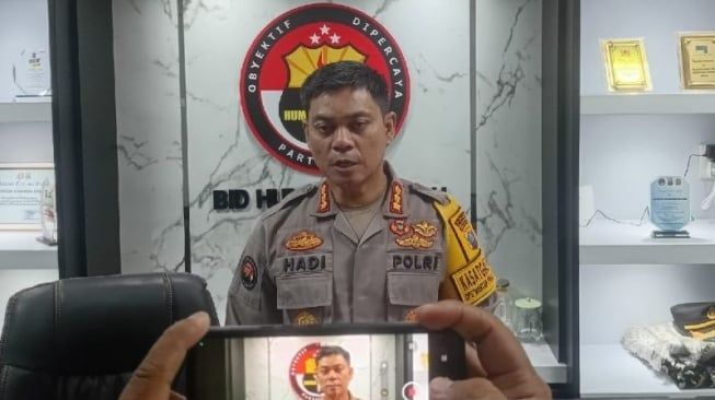 Polda Sumut Buru Pelempar Botol ke Bobby-Edy Usai Debat