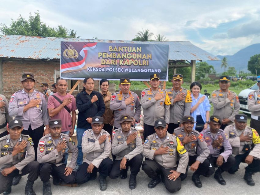 Tinjau Polsek Wulanggitang, Kapolri Bantu Renovasi Mako Polsek Wulanggitang