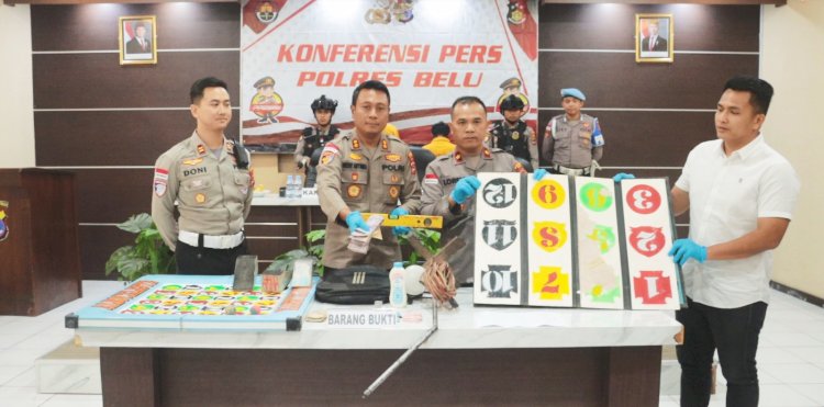 Gerebek Judi Malam-malam, Polres Belu Tangkap Dua Pelaku Judi di Tempat Kedukaan