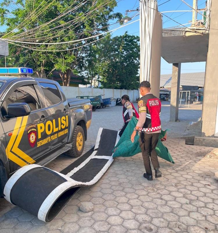 Polisi Gerebek Judi di Kawasan Pasar Oeba, Para Pelaku Kabur