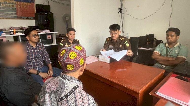 Polres Alor Serahkan Dua Tersangka TPPO ke Kejaksaan