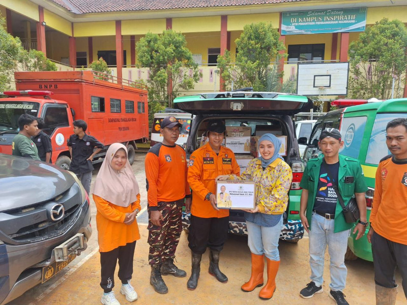 Mbak Tietha Kirim Bantuan Warga Terdampak  Bencana Longsor Majenang, Minta Ada Pendampingan Trauma Healing Pasca Bencana