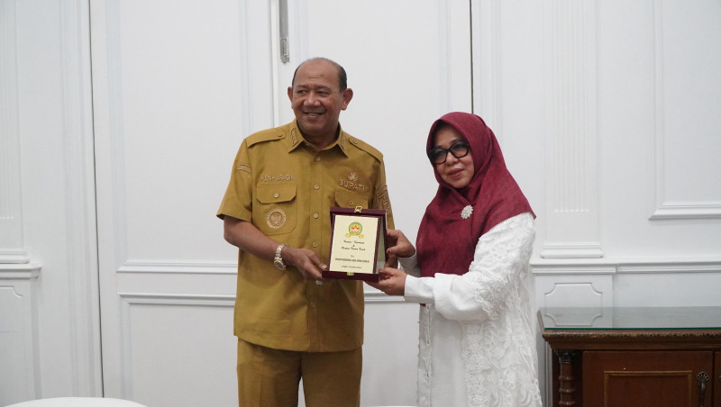 Bupati Langkat Syah Afandin Dukung Pendirian Pesantren Lansia Husnul Khotimah
