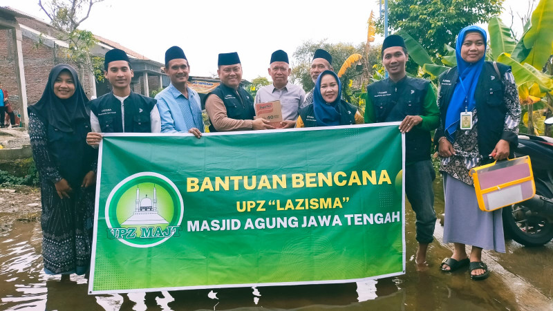 Sebulan Banjir Tak Surut, UPZ Lazisma MAJT Lembaga Pertama yang Datang Beri Bantuan