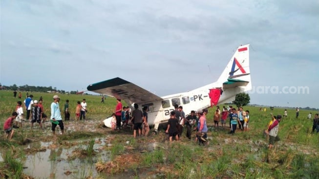 Detik-Detik Pesawat BRO Skydive PK-WMP Jatuh di Karawang, Seluruh Awak Selamat