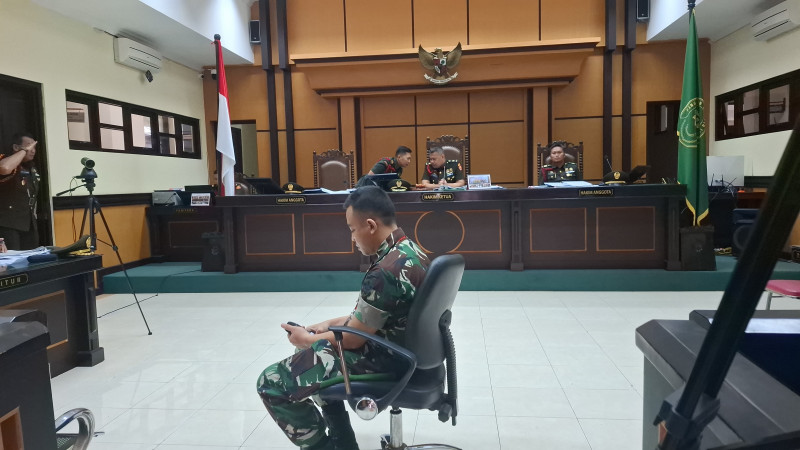 Terdakwa Yang Juga Komandan Kompi Prada Lucky Bantah Beri Perintah Bohongi Rumah Sakit
