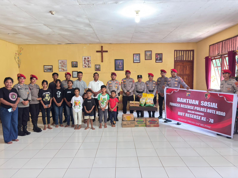 HUT Reserse Ke 78, Satreskrim Polres Rote Ndao Berbagi Dengan Anak Panti Asuhan
