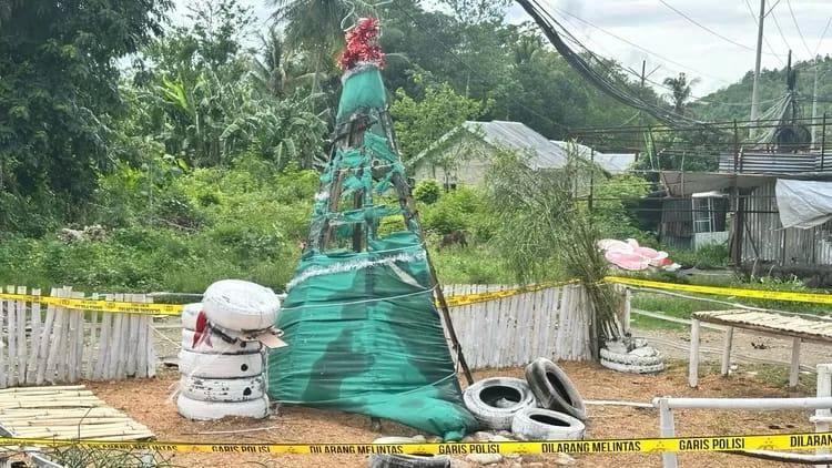 Polisi di TTU Amankan Dua Pelajar Pelaku Pembakaran Pohon Natal