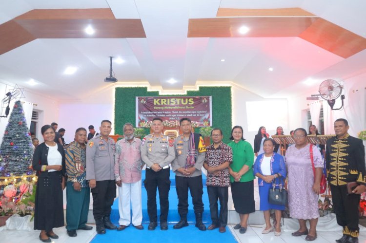 Hadiri Perayaan Natal di GKII Welai, Kapolres Alor Sampaikan Sejumlah Pesan Kamtibmas