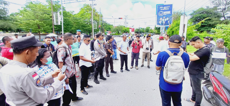 Kasus Pembunuhan IRT Penjual Buah di Kupang Direka Ulang, Tersangka dan Saksi Perankan 29 Adegan