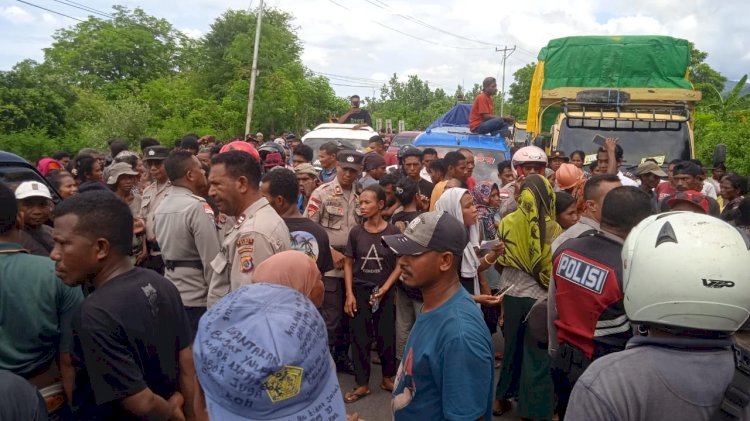 Pembersihan Lahan HGU PT Kharisma Sikka Diwarnai Penghadangan Oleh Masyarakat Adat