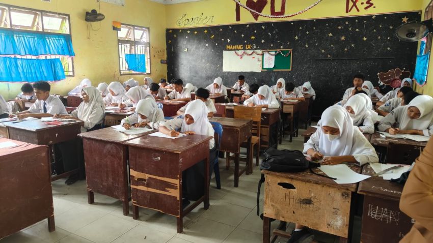 SMPN 1 Beringin dan PAKTA Indonesia Serukan Penghapusan Iklan Rokok di Media
