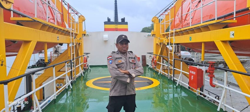 Cuaca Buruk, Kapal SN 108 Batal Sandar di Dermaga Amfoang Utara