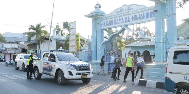 Bakti Religi Polres Belu di Masjid Al Mujahiddin Atambua Membangun Kebersamaan