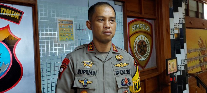 Gelar  Pemeriksaan Forensik, Tim Labfor Polda Bali Ambil Sampel Arang dan Kabel Listrik di Lokasi Kebakaran