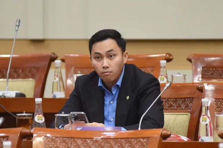 Komisi III DPR RI Kawal Kasus Kekerasan Seksual pada Anak Oleh Mantan Kapolres Ngada hingga Putusan