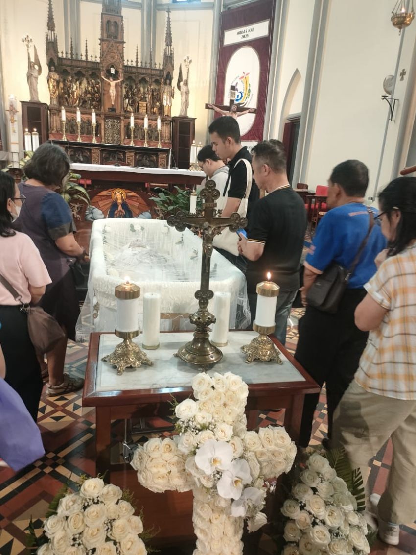 Meninggal di Jakarta, Jenazah Uskup Emeritus Keuskupan Agung Kupang Akan Diterbangkan ke Kupang