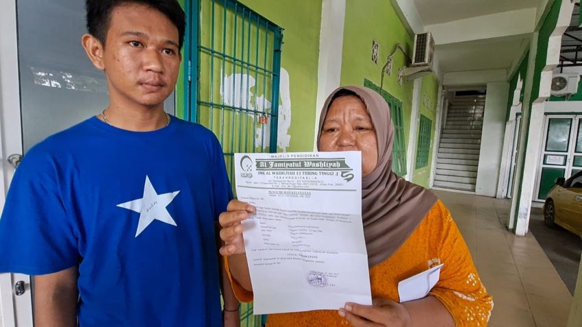 Tak Mampu Bayar SPP dan Uang Perpisahan, Surat Kelulusan Siswa di Tebingtinggi Ditahan Sekolah