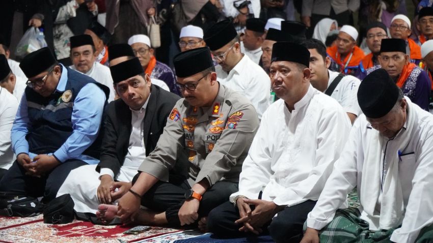 Bupati Langkat Syah Afandin Lepas 464 Jamaah Calon Haji, Titip Doa untuk Negeri Bertuah