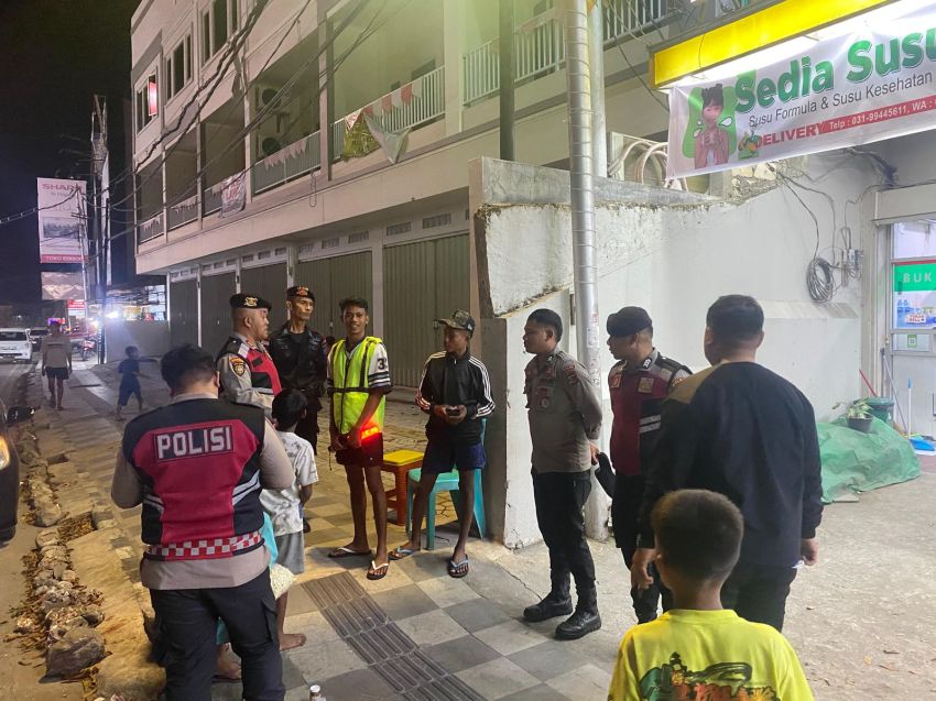 Polisi Tertibkan Lalu Lintas dan Bongkar Parkir Liar di Kupang Saat Operasi Pekat Turangga-2025