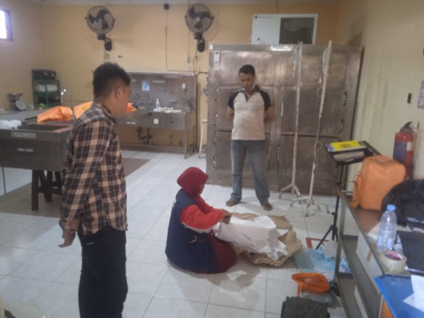 Jenazah Bayi Tanpa Identitas Dimakamkan K2S