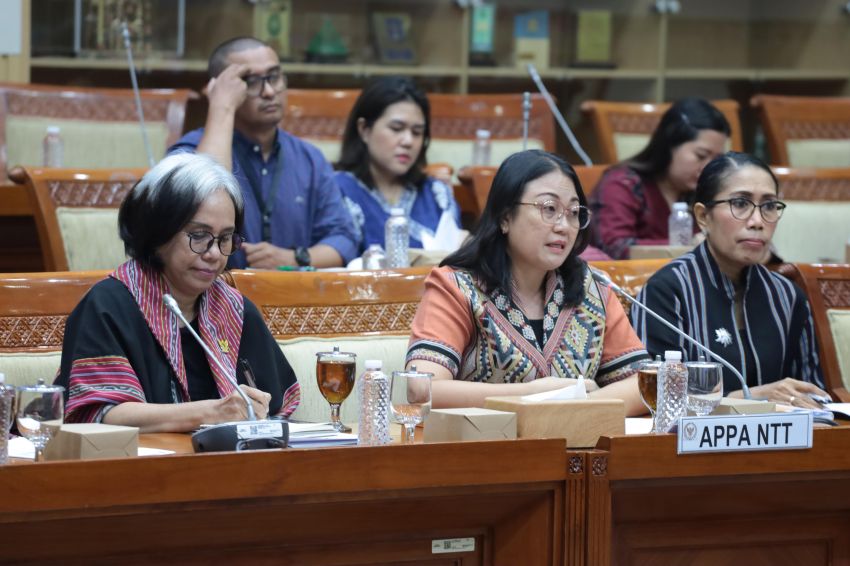 Istri Gubernur NTT dan Aktivis Lapor Komisi III DPR RI Soal Lambannya Proses Hukum Mantan Kapolres Ngada