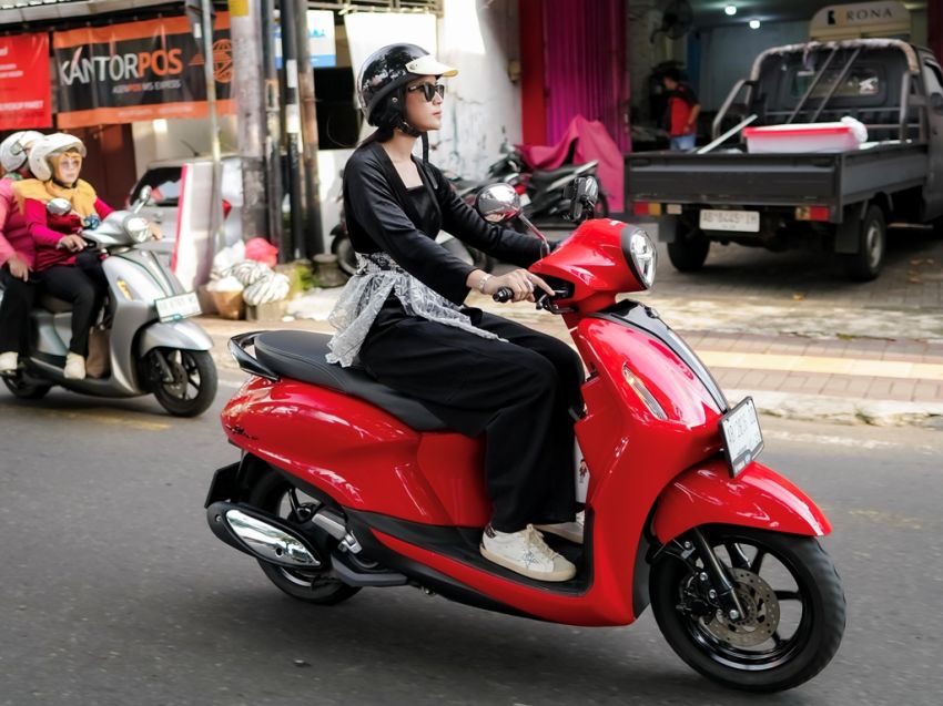 Yamaha Grand Filano Hybrid: Gaya Mewah, Performa Fungsional untuk Mobilitas Harian