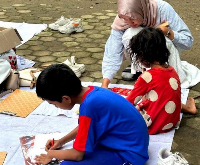 Peluk Goni, Genggam Mimpi: Harapan Seorang Anak Pemulung