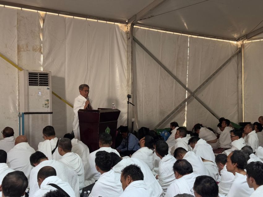 Khatib Wukuf Arafah, Anggota Amirul Hajj Kiai Said Sampaikan Pesan Persaudaraan dan Semangat Kebangsaan