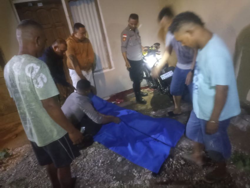 Diduga Mabuk Miras, Mahasiswa di Kupang Tewas Pasca Sepeda Motor Tabrak Rumah Warga