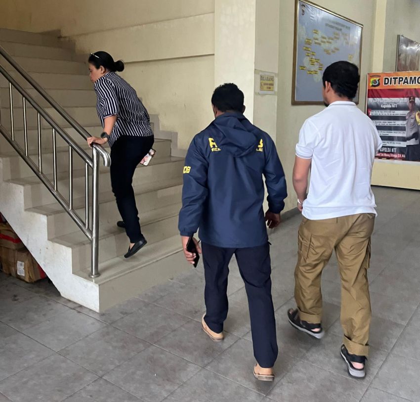 Tiba di Kupang, Mantan Kapolres Ngada AKBP Fajar Langsung Ditahan Di Sel Tahti Polda NTT