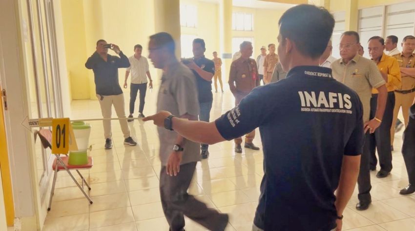 Pra Rekonstruksi Kasus Pengeroyokan Beda Dengan Keterangan alam BAP, LimaD Anggota DPRD Kabupaten Kupang kembali Diperiksa Penyidik Polda NTT