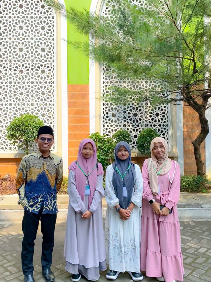 Siswa SMPIT AL FATEEH Raih Juara I dan III Lomba MHQ Tingkat Kota Semarang