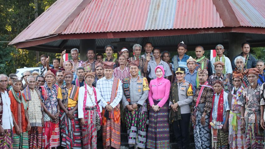 Kunjungan Ke Kabupaten TTU, Kapolda NTT Kunjungi Sonaf Bana