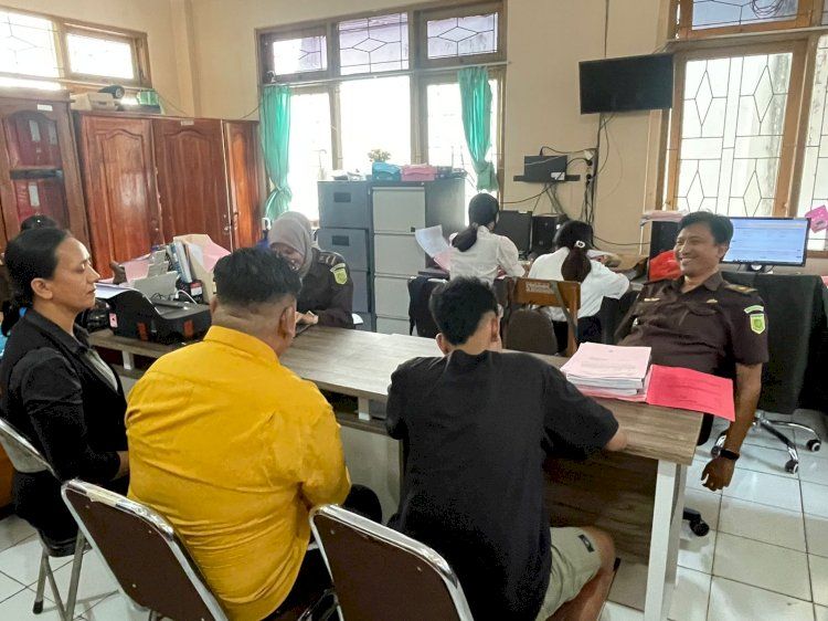 Berkas Lengkap, Dua Tersangka Kasus Cabul Dilimpahkan Polresta Kupang Kota ke Kejaksaan