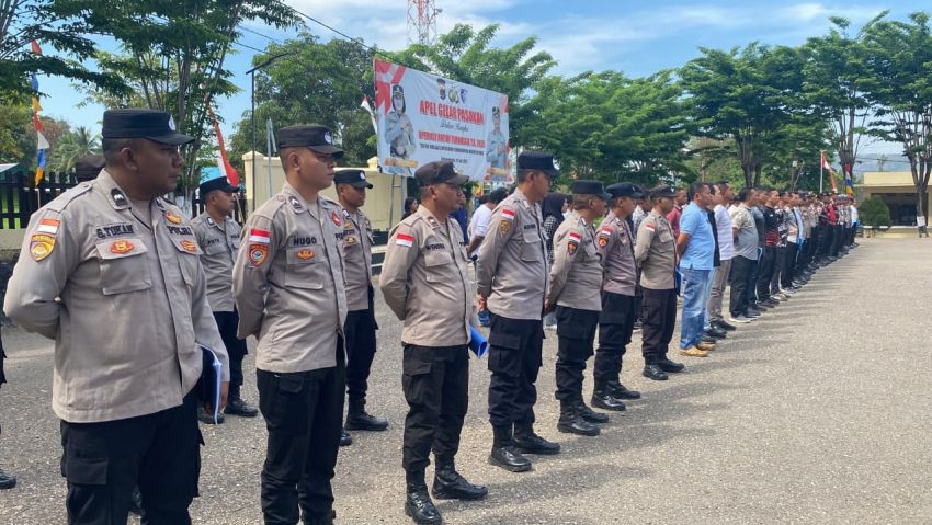 Kapolres dan Anggota Polres TTU Siaga di Mako