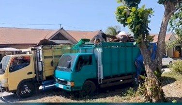 Dua Truk Pengangkut Miras Diamankan Polisi