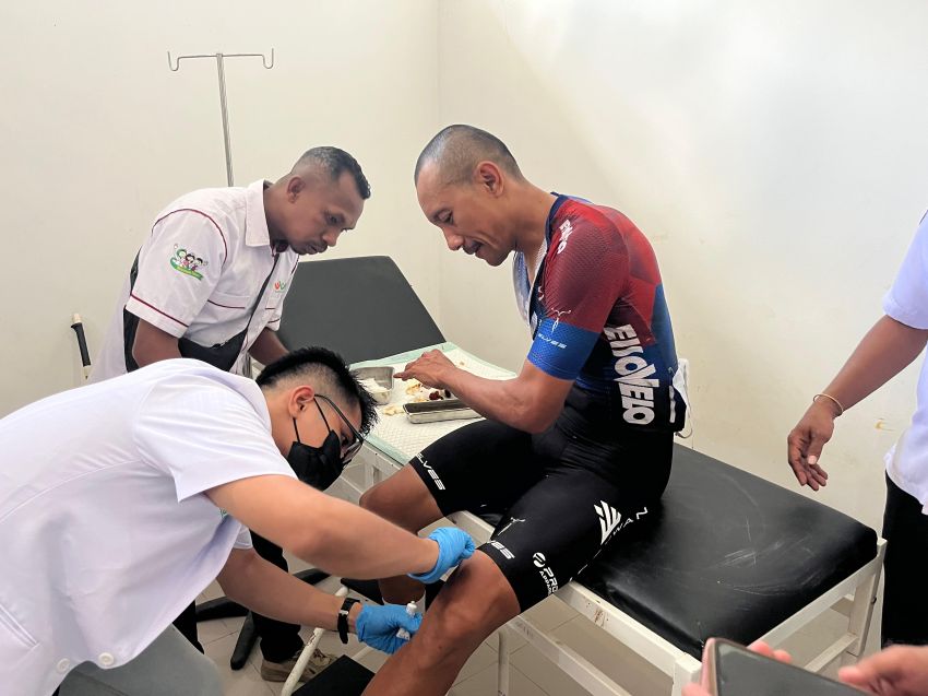 Pembalap Asal Malaysia Kecelakaan Dalam Tour de EnTeTe