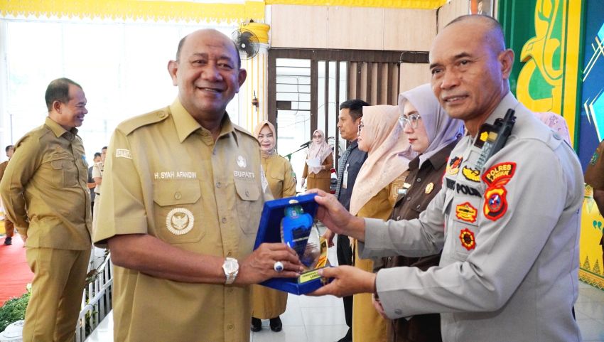 PAD Langkat 2024 Over Target, Syah Afandin Beri Penghargaan kepada Penggerak Pajak Daerah
