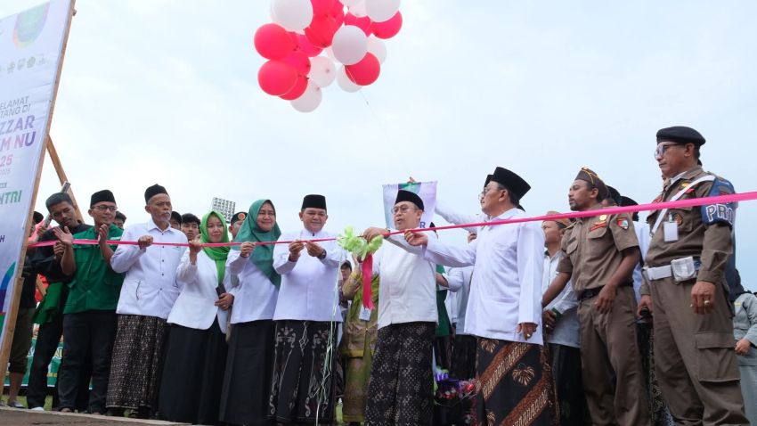Puncak Resepsi HSN 2025 PWNU Jateng, Gus Rozin Ajak Warga NU Fokus Sektor Pertanian