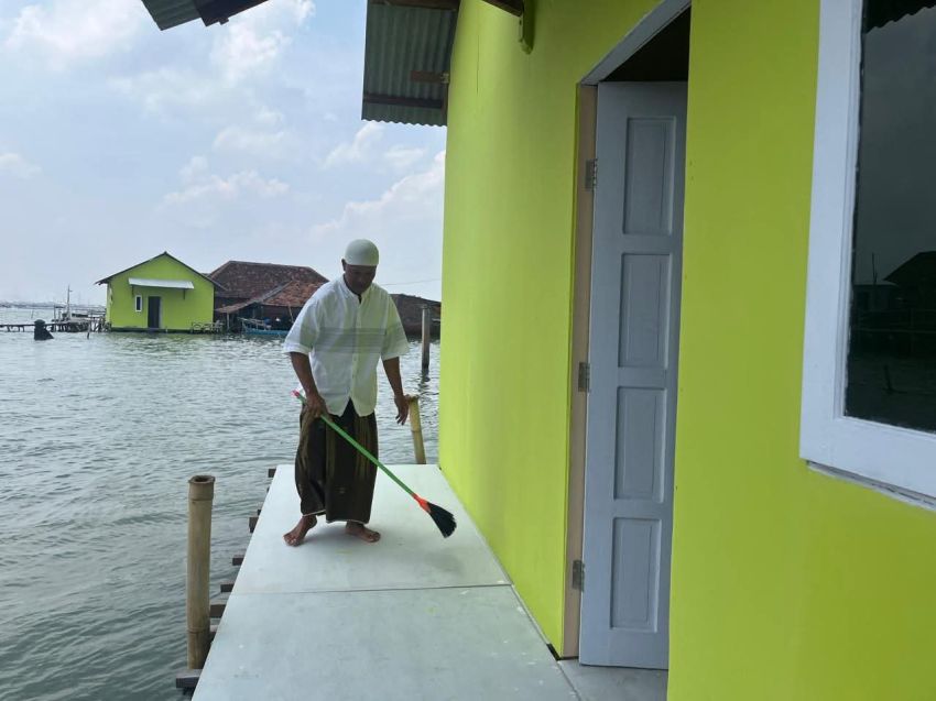 Bantuan Rumah Apung Rampung, Warga Timbulsloko Demak Lega Akhirnya Bisa Nabung dan Biayai Anak Sekolah