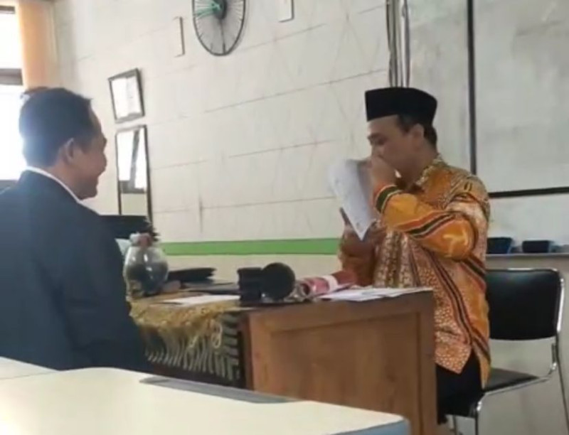 GEMAR: Mengambil Rapor, Mengambil Peran Ayah