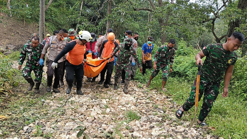 Korban Terakhir Tanah Longsor di Manggarai Timur Ditemukan Tim SAR Gabungan