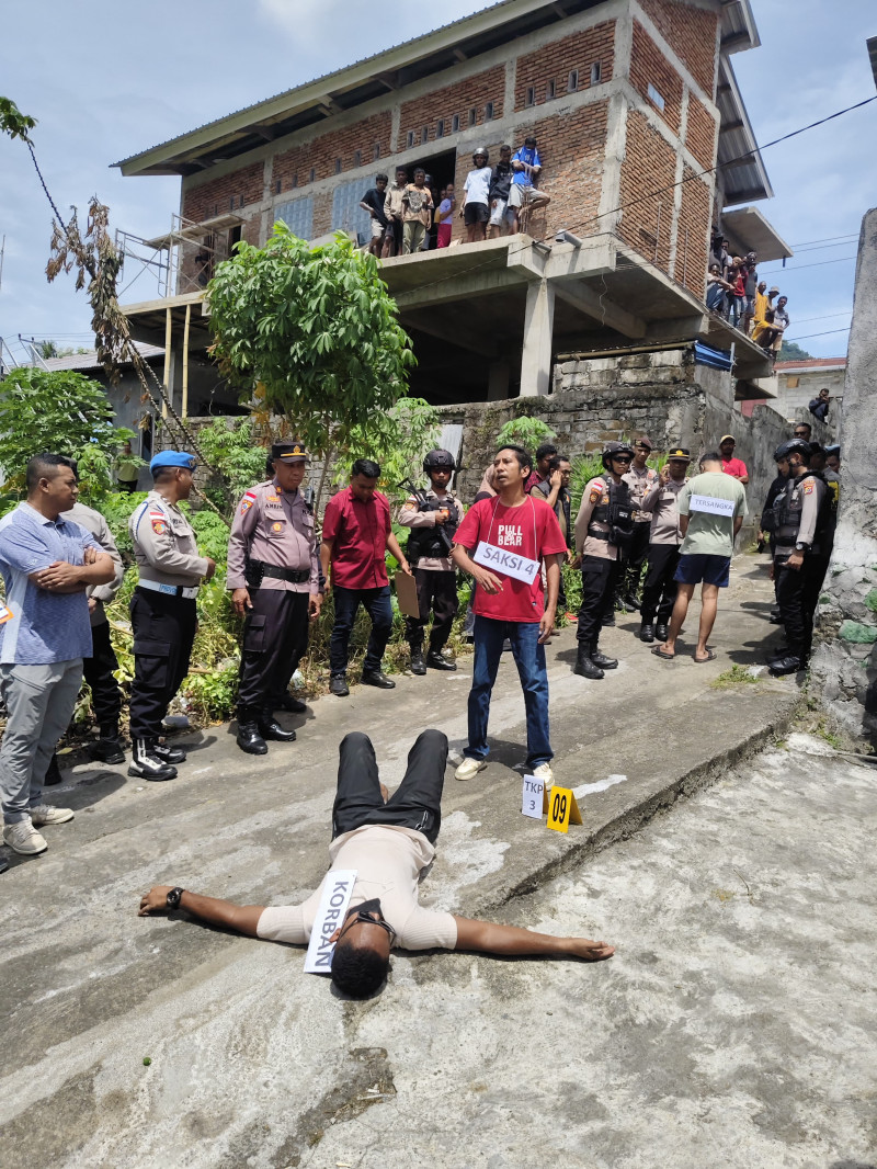 Polres Ende Reka Ulang Kasus Penganiayaan Berujung Tewasnya Warga